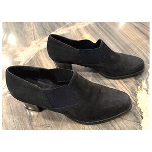 Deep Navy Suede Booties - Sz 9 - By Aersole